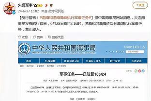 拉塞尔近10战场均22分6.8助&三分命中率45.1%进4.1球 均队内第一